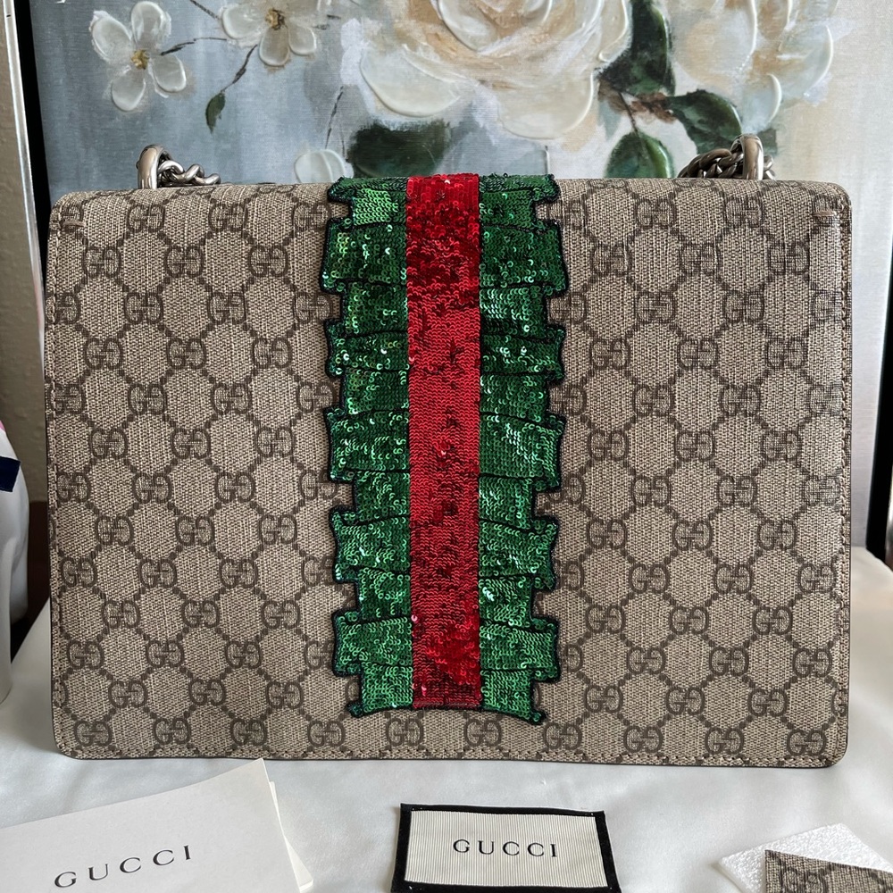 Auth GUCCI GG Supreme Monogram LE Medium Dionysus - Picture 7 of 16